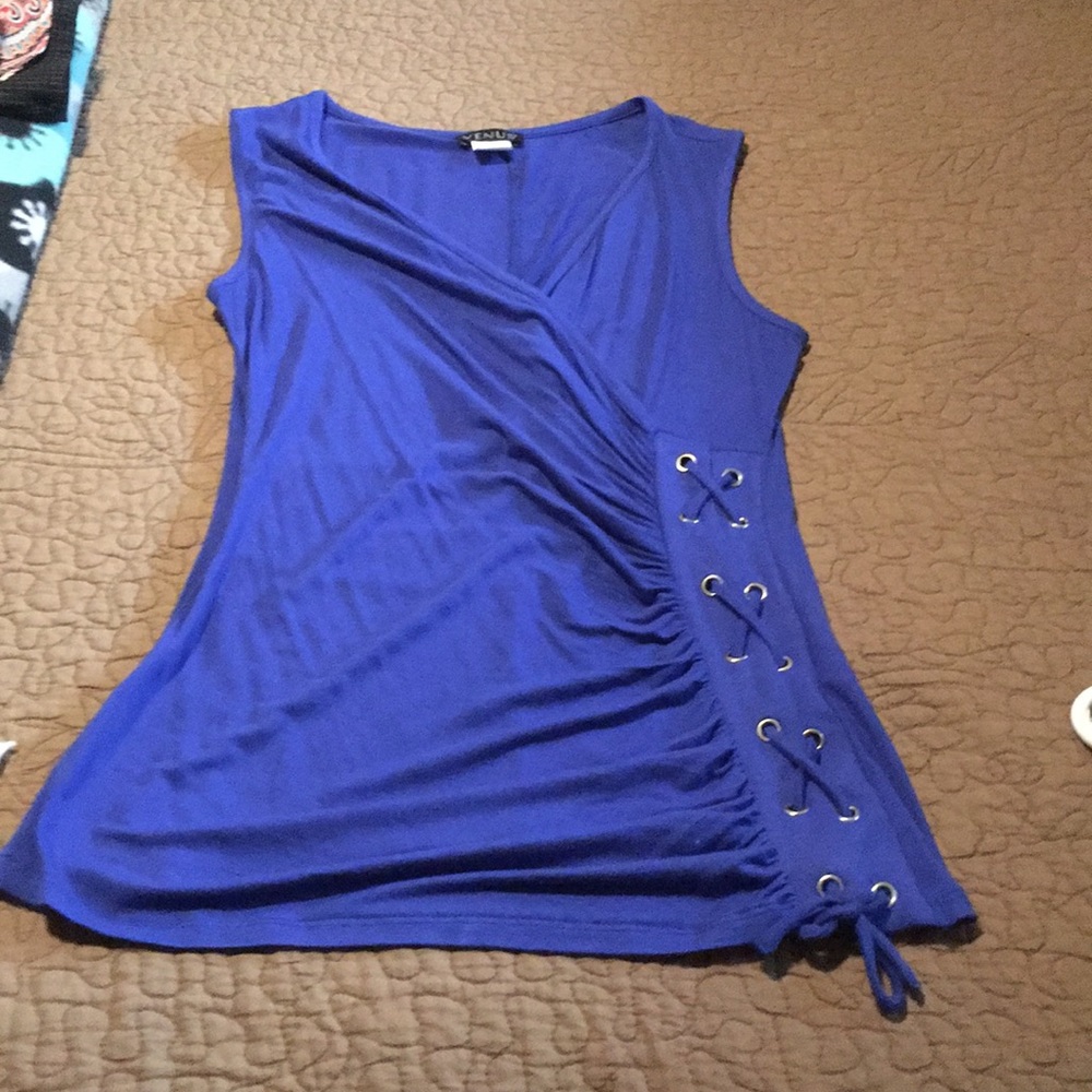Sleeveless top